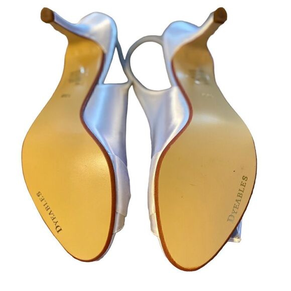 Dyeable white satin Faye slingback pump NWT & box size 10 bow accent w/box - Picture 10 of 12